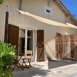 Feriehus Les Sur La Colline - 28 M2 One Bedroom With Shared Pool *