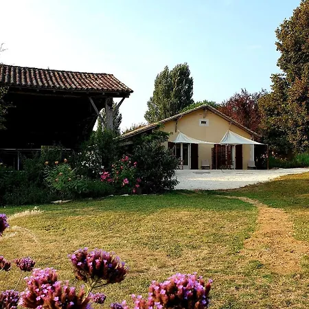 Les Sur La Colline - 28 M2 One Bedroom With Shared Pool Holiday home *