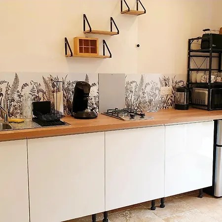 Ferienhaus Les Sur La Colline - 28 M2 One Bedroom With Shared Pool