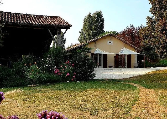 Les Sur La Colline - 28 M2 One Bedroom With Shared Pool Ferienhaus *